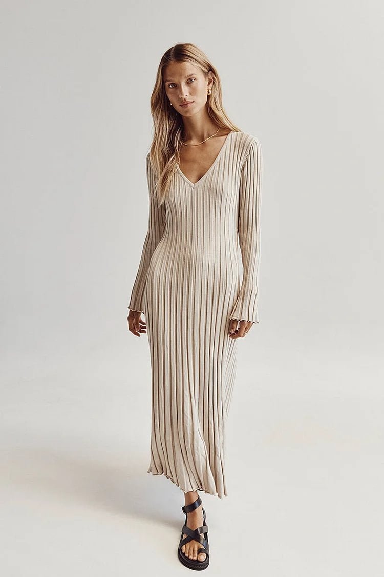 Knitted midi dressKnitted midi dressinjainja